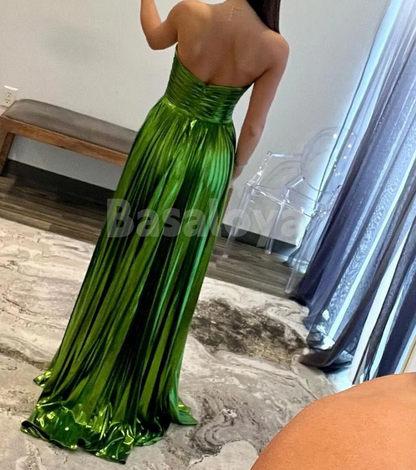 SP0162 Stunning Gold Sweetheart A-Line Pleated Party Prom Dresses