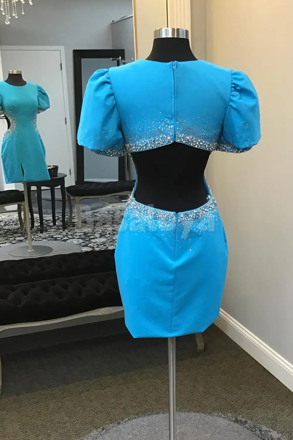 HM0159 Elegant Beads Blue Scoop Neck Short Sleeve Bodycon Homecoming Dress