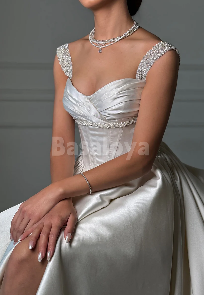 WD0172 Glamorous Pearls Sweetheart A-Line Bridal Wedding Dress with Slit