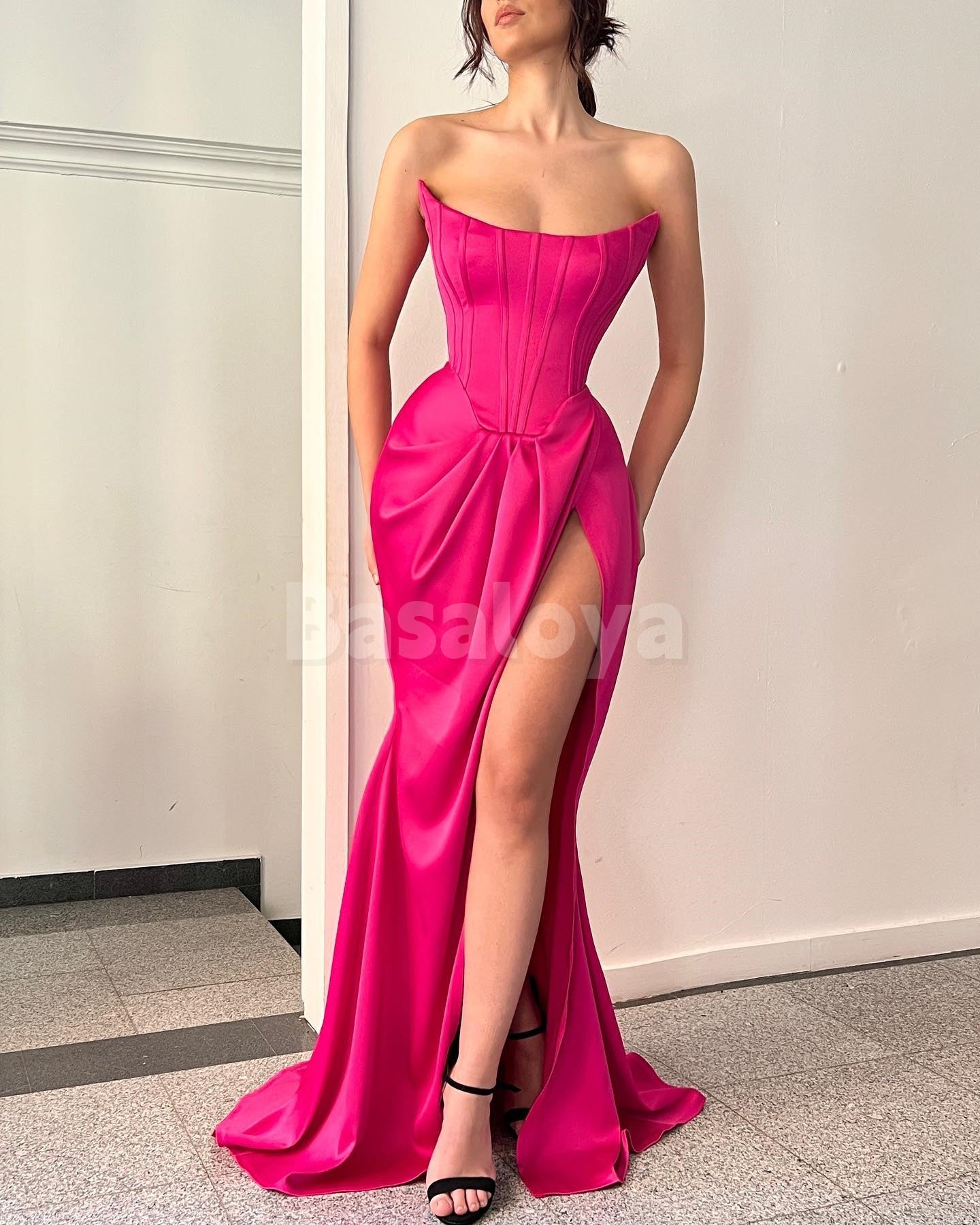 SP0314 Graceful Fuchsia Scoop Neck Sheath Draped Prom Dress with Slit