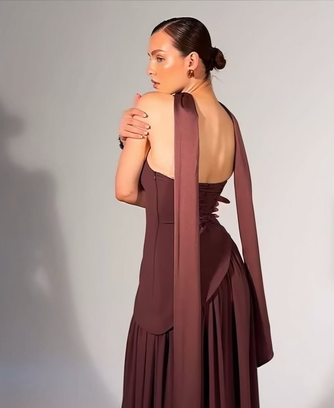 SP0324 Simple Brown Strapless Straight Pleated Formal Prom Dress with Scarf