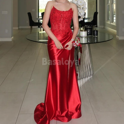 SP0040 Chic Red Strapless Sheath Satin Prom Dress with Appliques